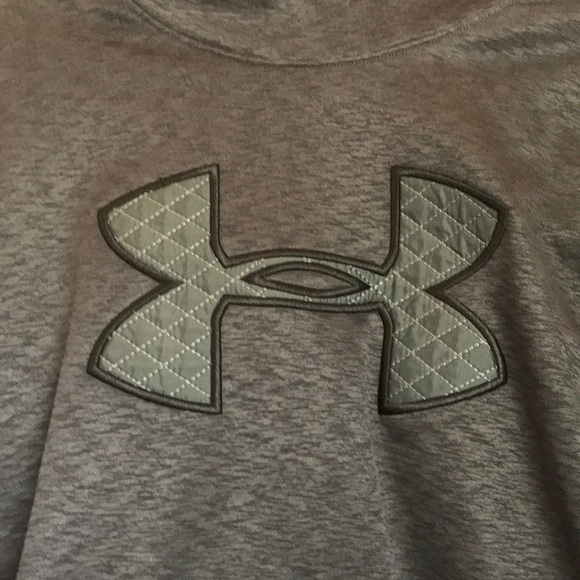 NWT Grey heather Under Armour Sweatshirt Hoodie Womens Size Small! - Picture 2 of 5